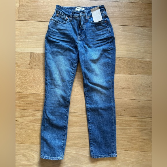 Madewell Curvy Perfect Vintage Jean, 25P, NEW with magic pockets - Picture 4 of 8